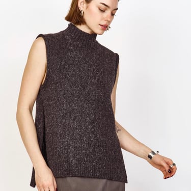 Aspen Sweater Vest in Charcoal