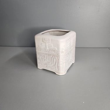 Frankoma Pottery Mayan Aztec White Sand 4C Planter Vase 