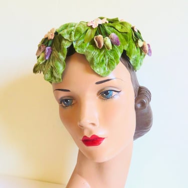 1950's 60's Green Velvet Leaf Fascinator Hat Pink Flowers Trim 50's Spring Summer Millinery Sydelle 