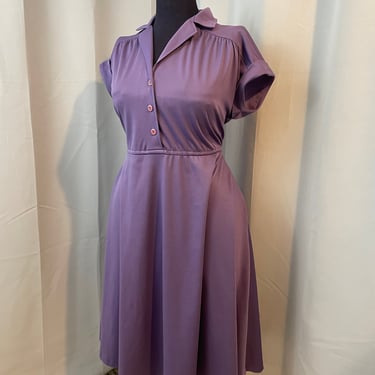 70s vintage Purple Day Dress Shirtdress Fit Flare Flattering Lavender PLUS SIZE 