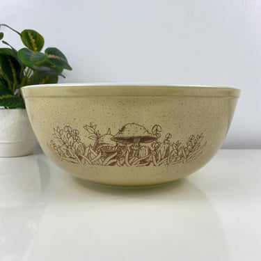 Vintage Pyrex Forest Fancies Mushroom Mixing Bowl #404, Pyrex Vintage 4 Quart Large Mixing Bowl, Brown White speckled dish, Old Pyrex Dish 