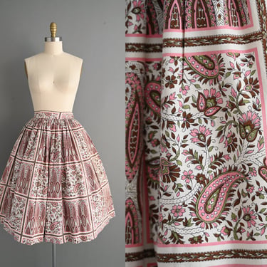 vintage 1950s Skirt - Size Small - Pink & Brown Paisley Cotton Skirt 