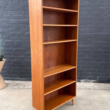 Danish Modern Teak Adjustable Shelf Bookcase, c.1970’s 