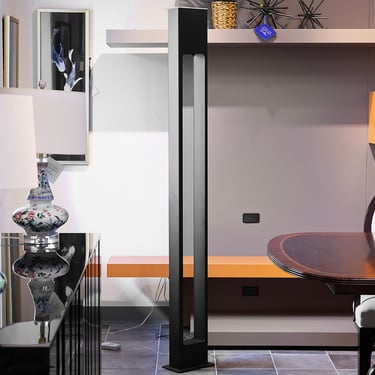 Alma Light NOTE Contemporary Black Floor Lamp
