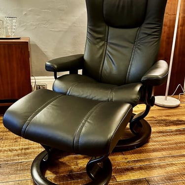 Ekorness Stressless Wing Chair and Ottoman