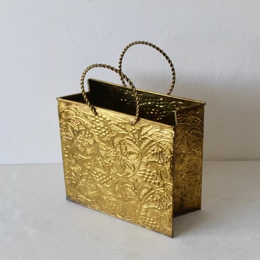 Sarreid Ltd Style Embossed Brass Shopping Tote Bag Magazine Holder 