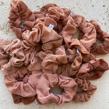 Cotton Plant Dyed Scrunchie Sample Sale 