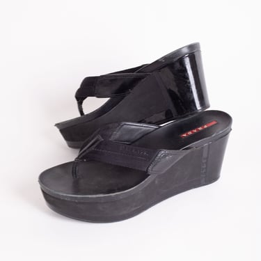 Vintage PRADA Y2K Flip Flop Logo Wedges in Nero 3z 38.5 8 Minimal Black Platform Shoes Y2K Monogram Chunky Slides 