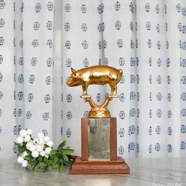 Vintage Pig Trophy 