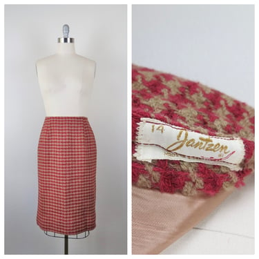 Vintage 1950s Jantzen wool skirt, houndstooth, hounds check, pencil, size medium 