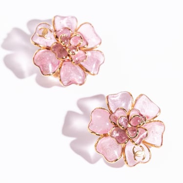 CHANEL Fall 2002 RARE Gripoix Camellia Clip On Earrings