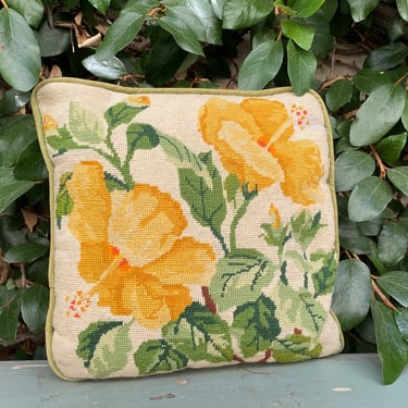 Needlepoint Floral Pillow — Floral Pillow — Vintage Pillow — Poppy Pillow — Needlepoint Pillow — Decorative Pillow 