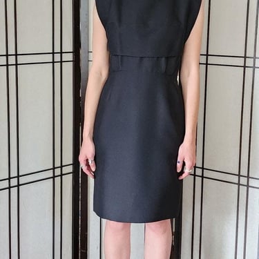 Vintage 60s Mod Dress in Tailored Wool, Sleeveless, M 