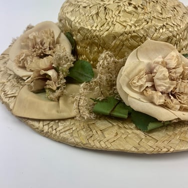 Vintage 1940'S Brimmed Straw Hat - Clusters of Vintage Flowers - Silk Ribbon Details - Original by KARO New York 