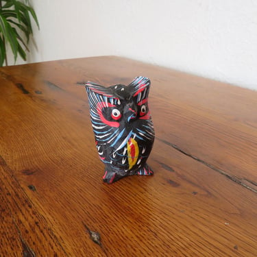 Vintage Hand Carved Wood Owl Figurine Bali Indonesia Black Hand Painted 