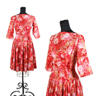 1950s Dress // Body Hugging Floral Cotton Drop Waist Pleated Skirt Bombshell Dress 