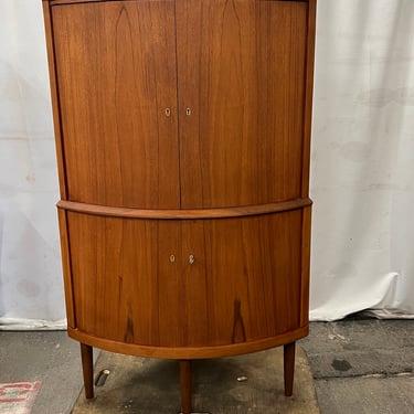 (RESERVED) Rounded corner cabinet + coffee table with caning 