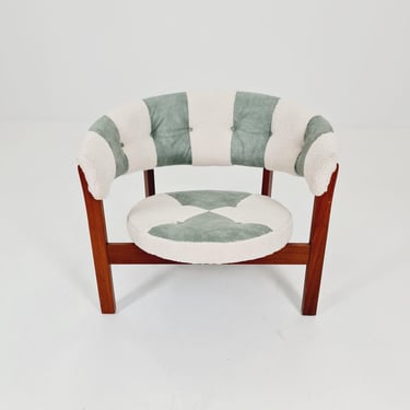 Mid-Century Modern Swedish Lounge chair with leather & Teddy Upholstery Design by Arne Wahl Iversen “PRIM” IKEA, 1960s 