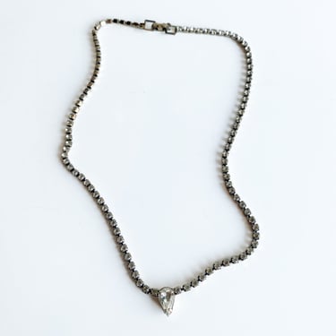 Dainty Rhinestone Teardrop Necklace