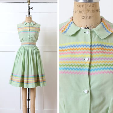 vintage 1950s full skirt & blouse • cool mint green zig-zag stripe cotton day dress set 