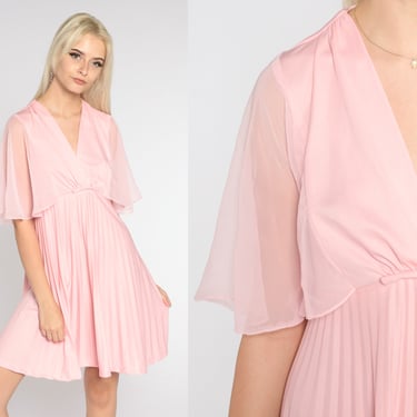 Baby Pink Mini Dress 70s Party Dress Grecian Capelet Flowy Pleated Empire Waist Dress Pastel Chiffon Flutter Sleeve 1970s Vintage Medium M 