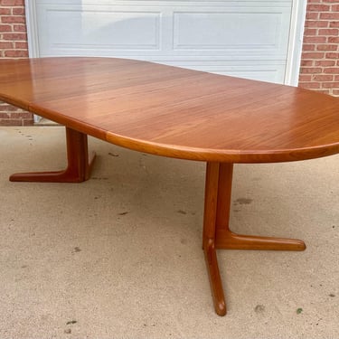 Vintage Danish Modern Teak Dining Table Expandable by Skovby - Free Shipping 