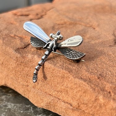 Vintage Small Mexican Sterling Silver Dragonfly Pin / Brooch 