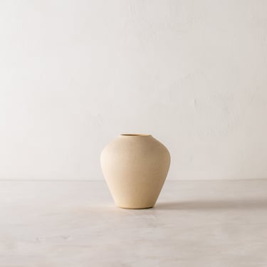 Verdure Raw Stoneware Vase | Multiple Sizes