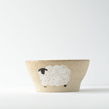 Medium Sheep Bowl with 3 Sheep | Handmade Pottery 