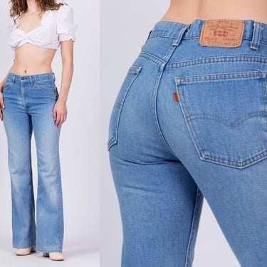 Small 70s High Waisted Light Wash Flared Jeans 26 – Flying Apple Vintage