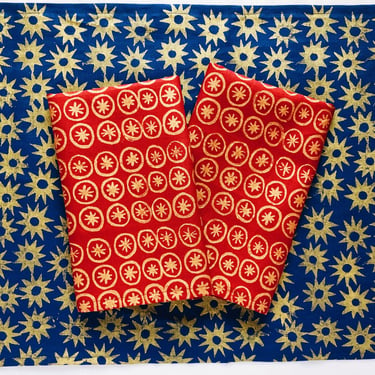 linen napkin set. mod ornament. hand printed block print / placemats / tea towel. boho. christmas party. organic. holiday decor. stars. 