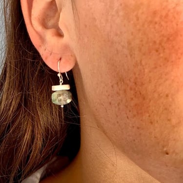 Philippa Roberts | Sterling Bar w/ Labradorite Earrings