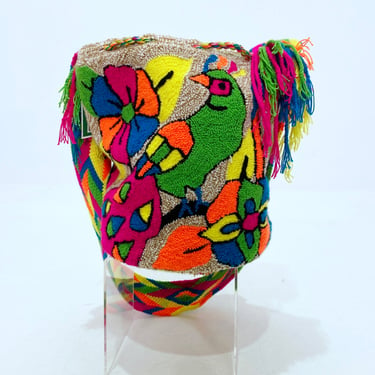 Punch Rug Bucket Purse in Pinky Peacock