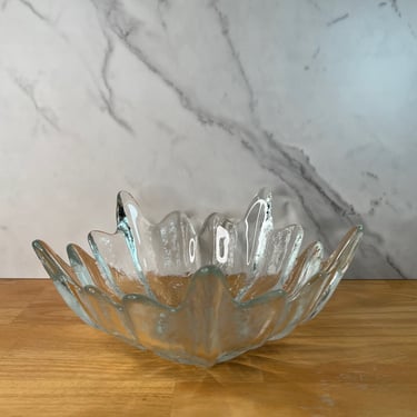 Stunning Spiked Lotus Clear Bowl - Viking Epic Stockholm, MCM Wayne Husted Design 