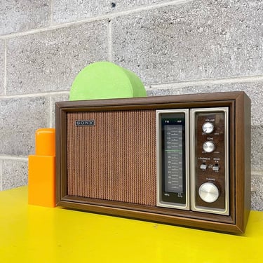 Vintage Radio Retro 1970s Sony + TFM-9450W + AM/FM Receiver + 11 Transistors + Walnut Wood Grained + Audio + Stereo + Home and Office Decor 