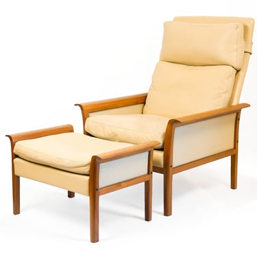 Knut Sæter for Vatne Mobler in Teak and Buttercream Leather in Great Condition Not Hans Olsen 
