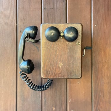 Kellogg Oak Farmhouse Wall Telephone 