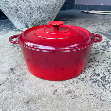 Vintage French Red Enamel Round Dutch Oven #26 Cast Iron Gradient Fire 