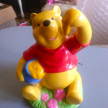 VINTAGE Disney Winnie the Pooh Bank 