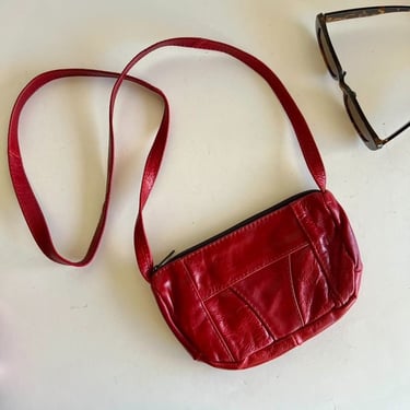 Vintage 90s Red Genuine Leather Made in Mexico Patchwork Small Crossbody Bag 