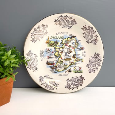 Ireland souvenir travel plate - 1950s vintage 