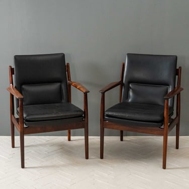 Pair of Arne Vodder Arm Chairs