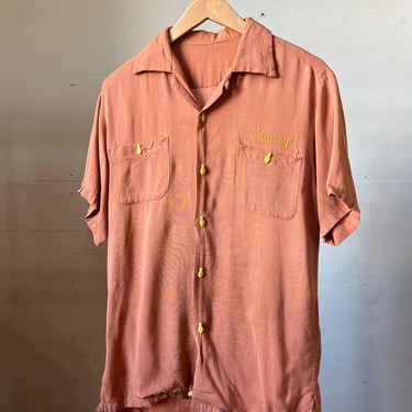 Med, Vintage 1950s Chain Stitch Peach Colored Bowling Shirt, NSP, Short Sleeve, B 