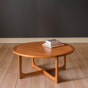 Vintage Scandinavian Sculptural Teak Round Coffee Table 