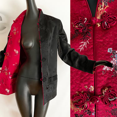 Reversible Vintage 1950s 60s Asian Jacket or Robe • Cranberry Red & Black Silk Satin • Rockabilly Pin Up Bathrobe or Coat • Pockets! 