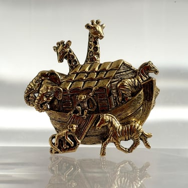 Noah's Ark Vintage Gold Toned Avon Signed Brooch w/ Giraffes, Elephants, Zebras & Monkeys 