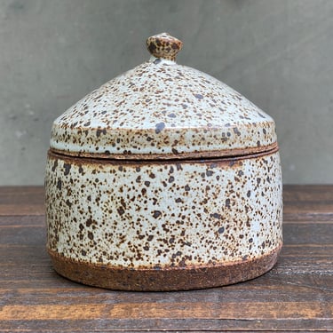 Ceramic Salt Cellar with Lid - Glossy Speckled 