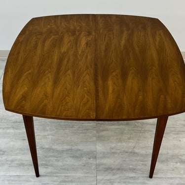 Broyhill Brasilia Mid-Century Modern Walnut Dining Table W/3-Extensions & Pads (SHIPPING NOT FREE) 