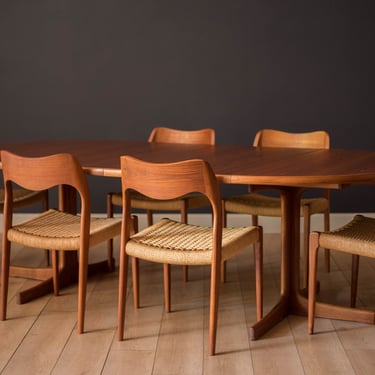 Mid Century Modern Round Teak Pedestal Dining Table by Karl-Erik Ekselius 