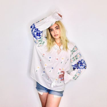 Embroidered Blouse // vintage cotton boho hippie white long sleeve sleeved embroidered dress hippy // O/S 